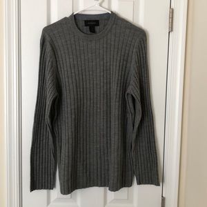 Express Men’s Large Heather Gray Sweater